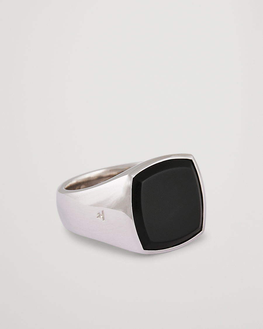 Uomini | Tom Wood Cushion Black Onyx Ring Silver | Tom Wood | Cushion Black Onyx Ring Silver