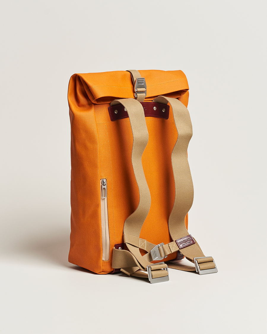 Uomini | Borse | Brooks England | Pickwick Cotton Canvas 26L Backpack Goose Beak/Maroon