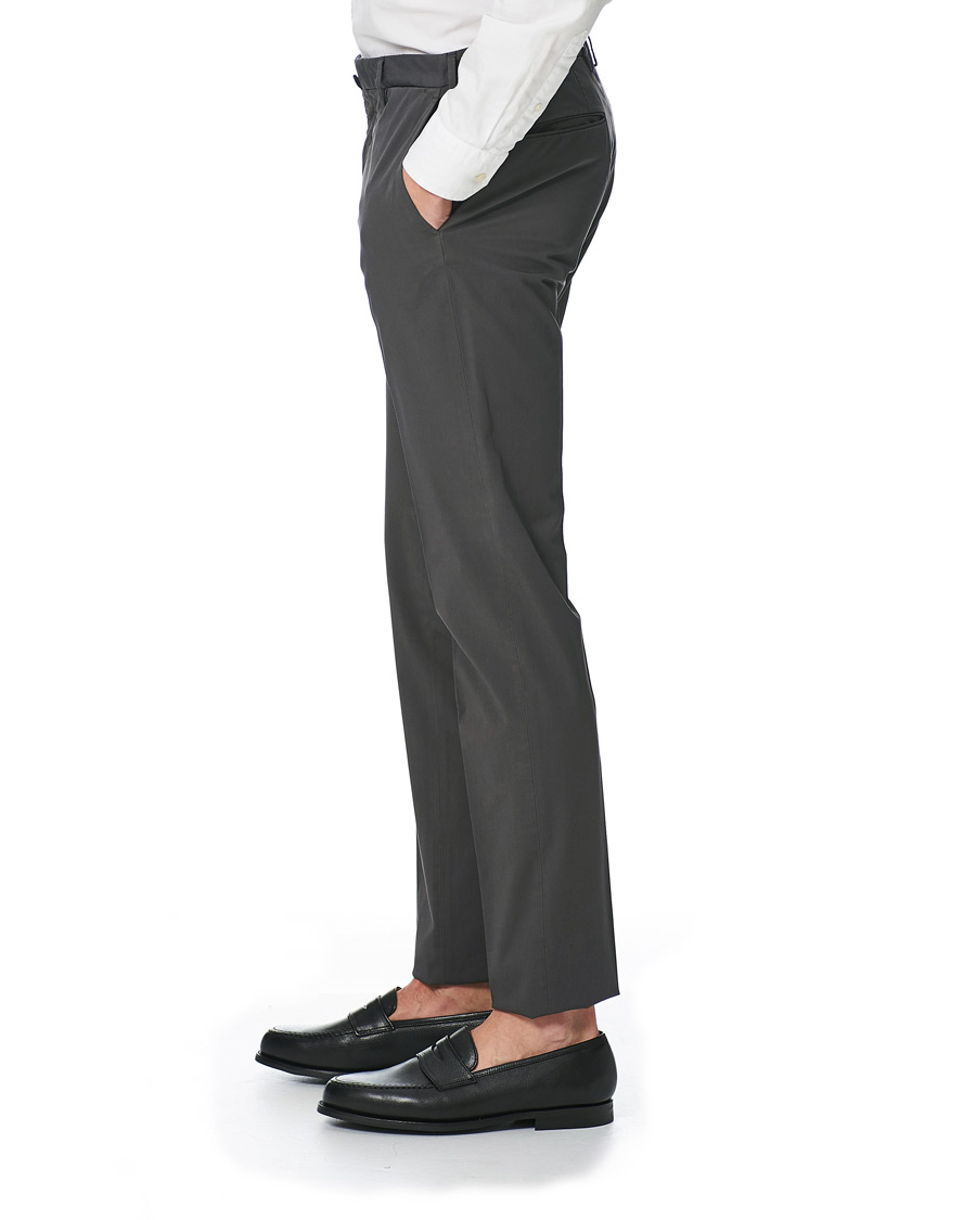 Uomini | Pantaloni | Incotex | Slim Fit Stretch Chinos Dark Grey