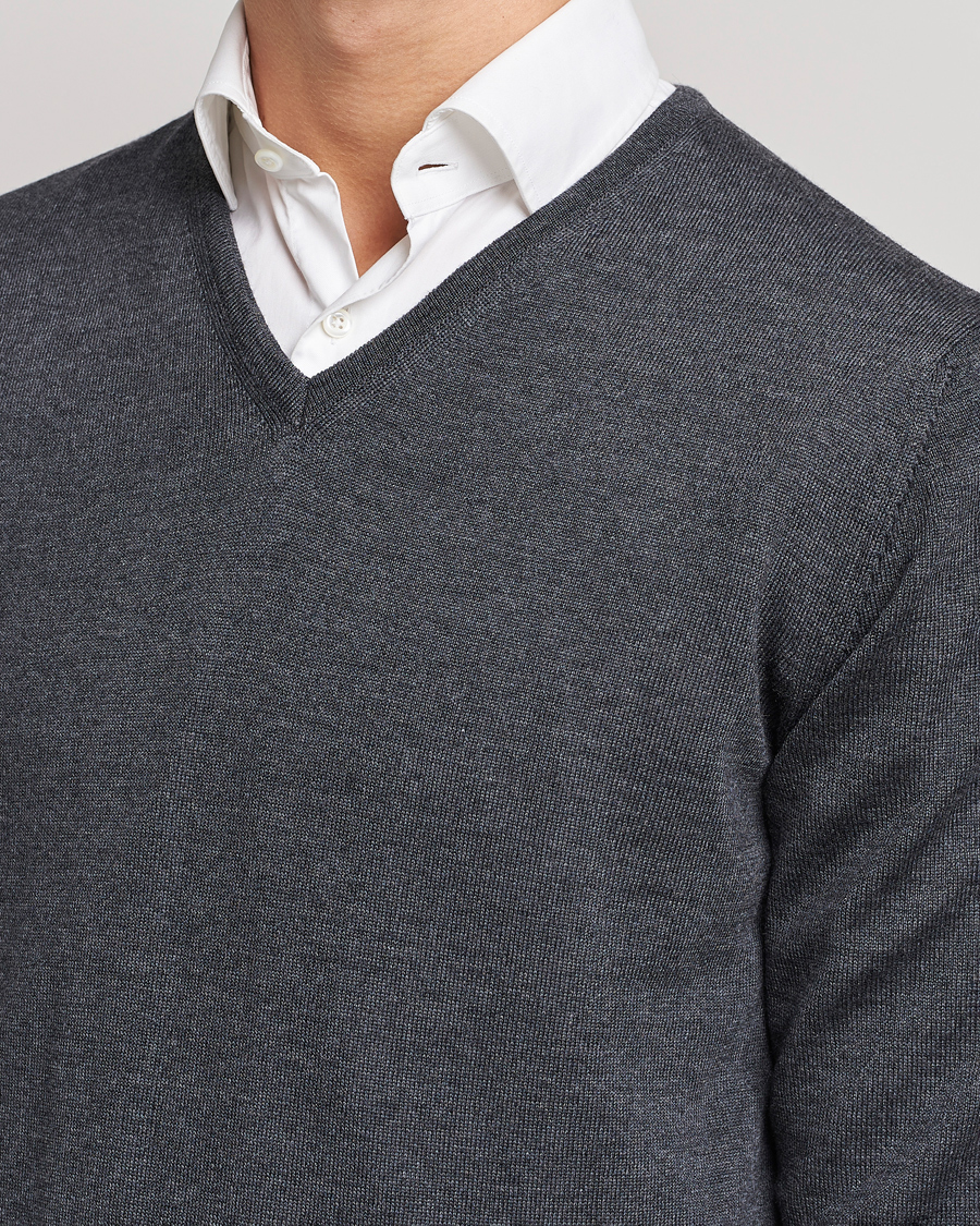 Uomini | Maglieria | Stenströms | Merino V-Neck Anthracite