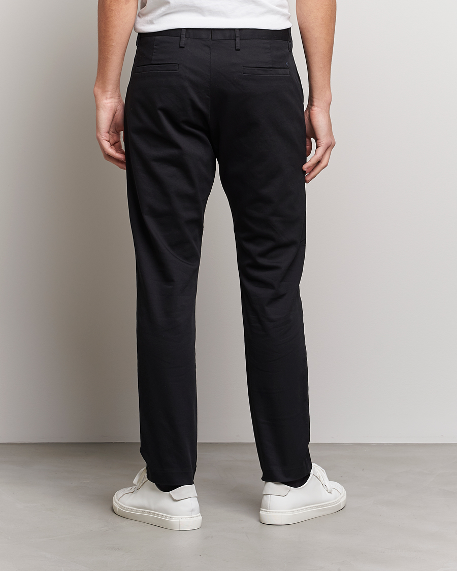 Uomini | Pantaloni | NN07 | Theo Regular Fit Stretch Chinos Black