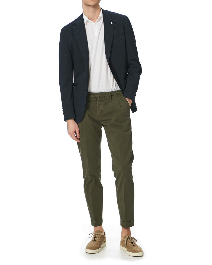 Uomini | Pantaloni | Briglia 1949 | Easy Fit Pleated Cotton Chinos Olive
