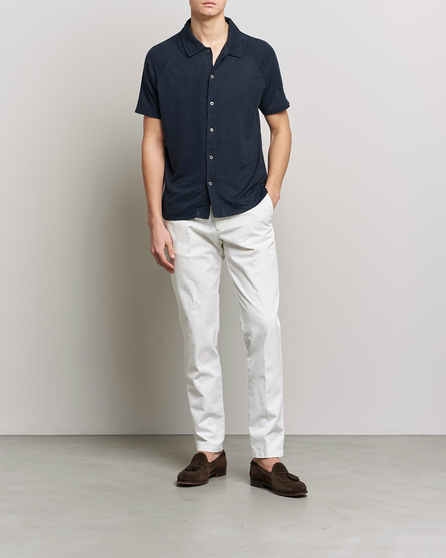 Uomini | Polo | Oscar Jacobson | Albin Short Sleeve Linen Polo Navy