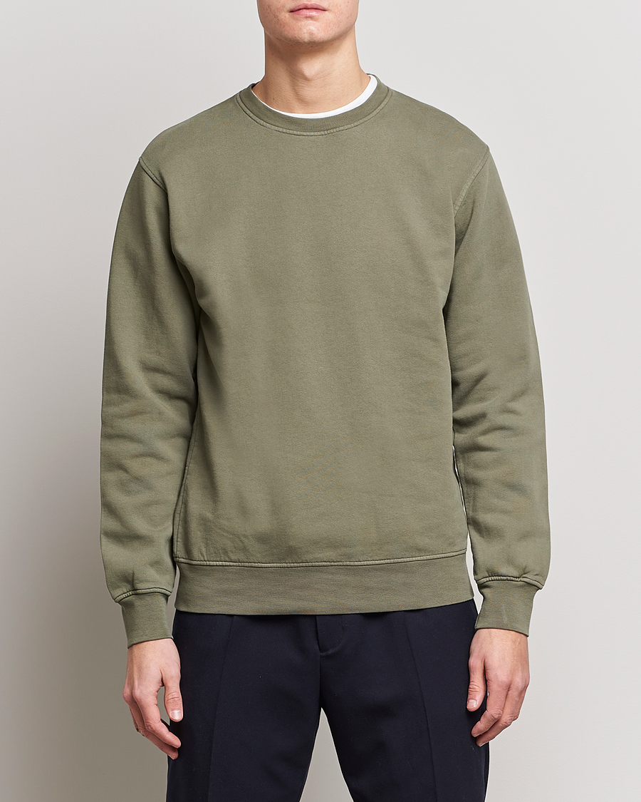 Uomini | Maglieria | Colorful Standard | Classic Organic Crew Neck Sweat Dusty Olive
