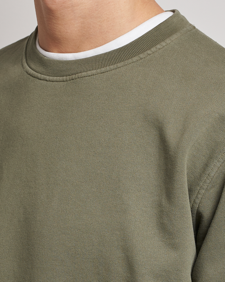 Uomini | Maglieria | Colorful Standard | Classic Organic Crew Neck Sweat Dusty Olive