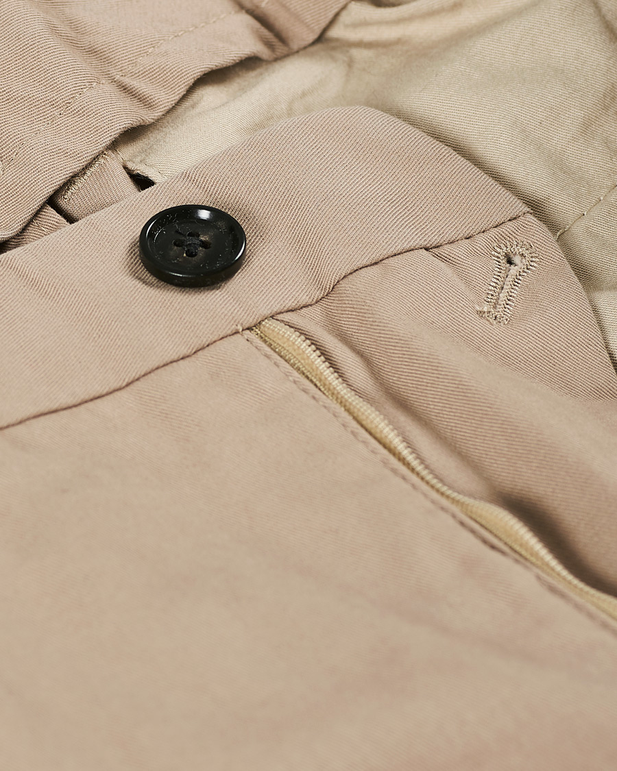 Uomini | Pantaloni | Filippa K | William Cotton Trousers  Desert Taupe