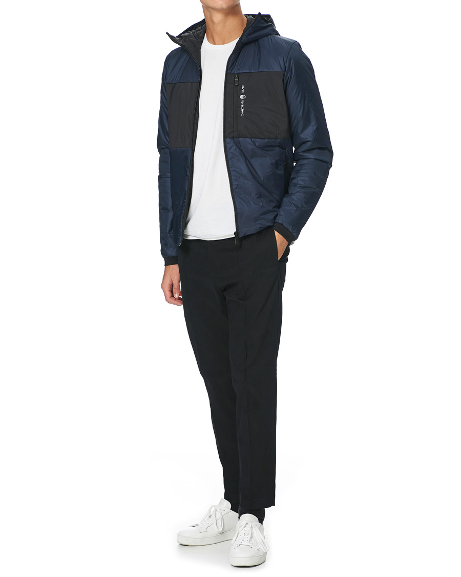 Uomini | Giacche | Sail Racing | Glacier Primaloft Hood Jacket Dark Navy