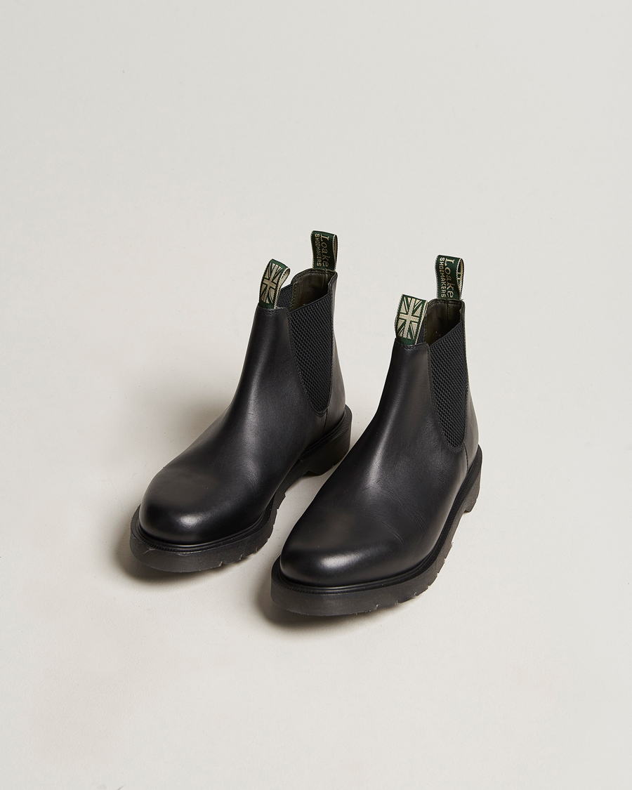 Uomini | Stivali | Loake Shoemakers | Loake 1880 Mccauley Heat Sealed Chelsea Black Leather