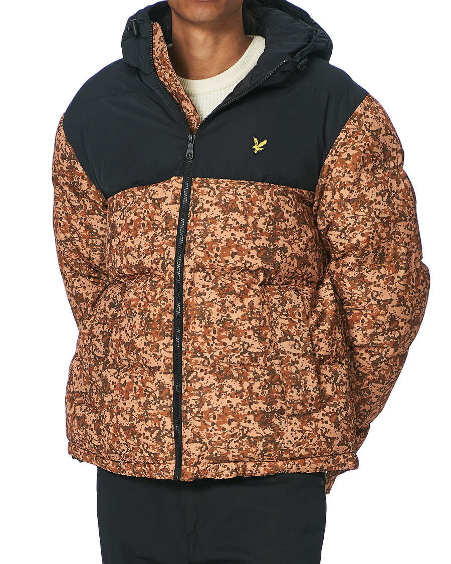 Uomini | Giacche | Lyle & Scott | Earth Print Padded Jacket Jet Black