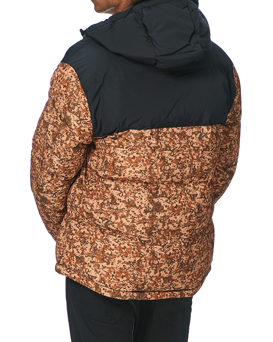 Uomini | Giacche | Lyle & Scott | Earth Print Padded Jacket Jet Black