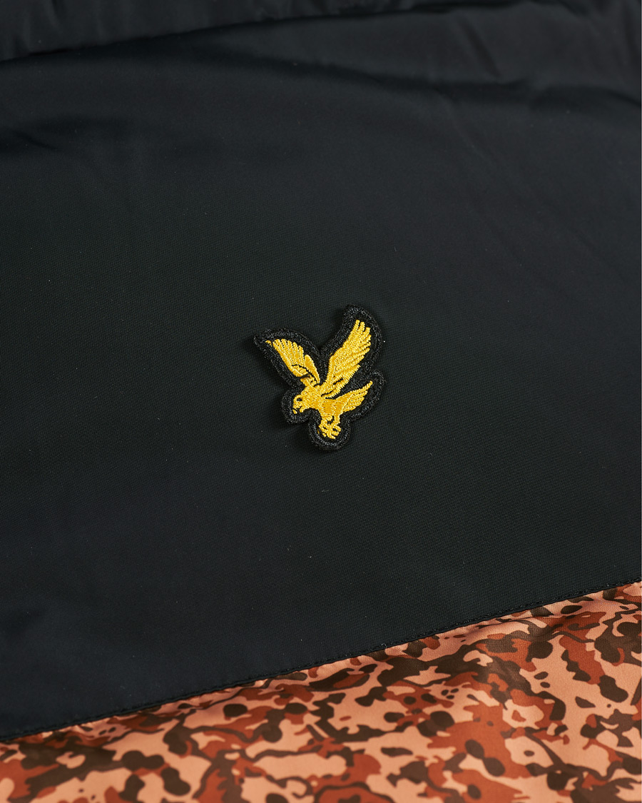 Uomini | Giacche | Lyle & Scott | Earth Print Padded Jacket Jet Black