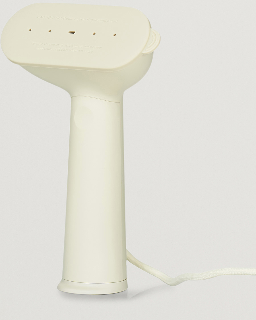 Uomini | Steamery Cirrus No. 3 Iron Steamer Sand | Steamery | Cirrus No. 3 Iron Steamer Sand