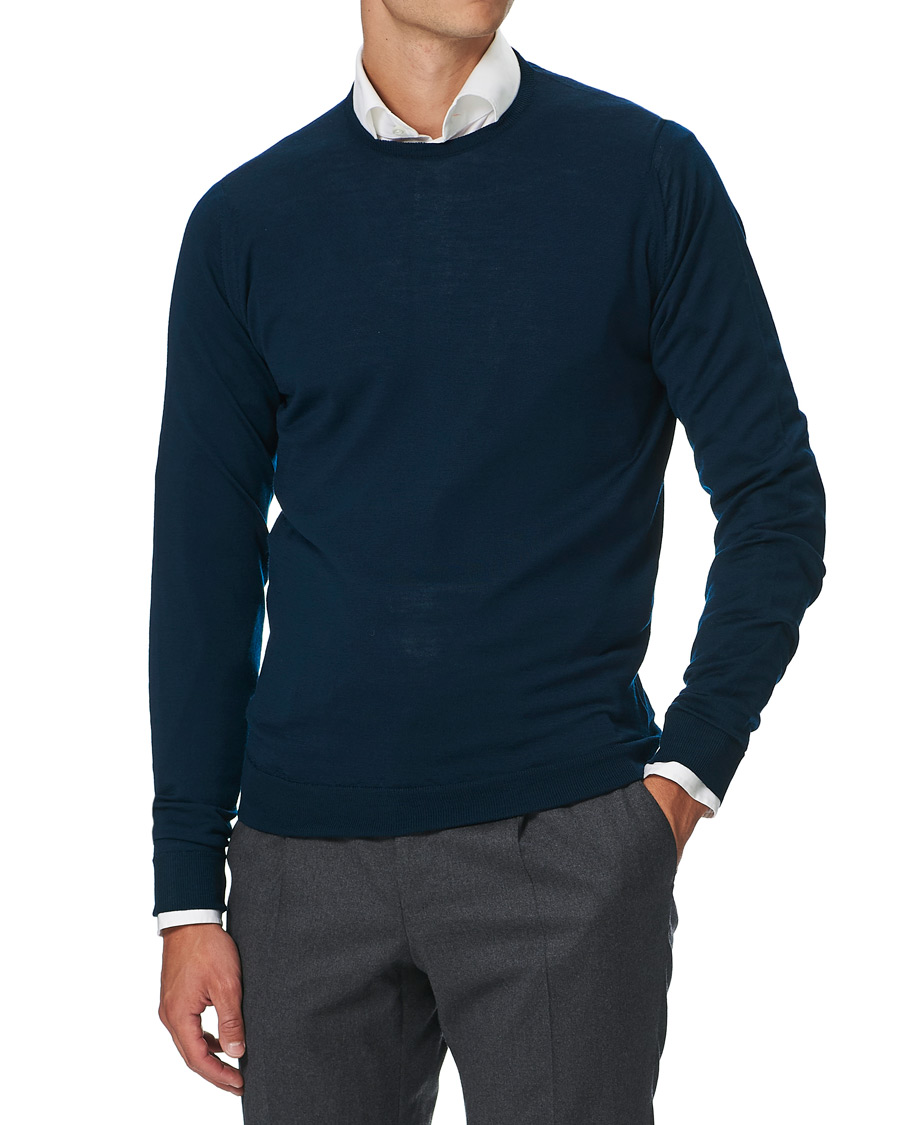 Uomini | Maglieria | John Smedley | Lundy Extra Fine Merino Crew Neck Orion Green
