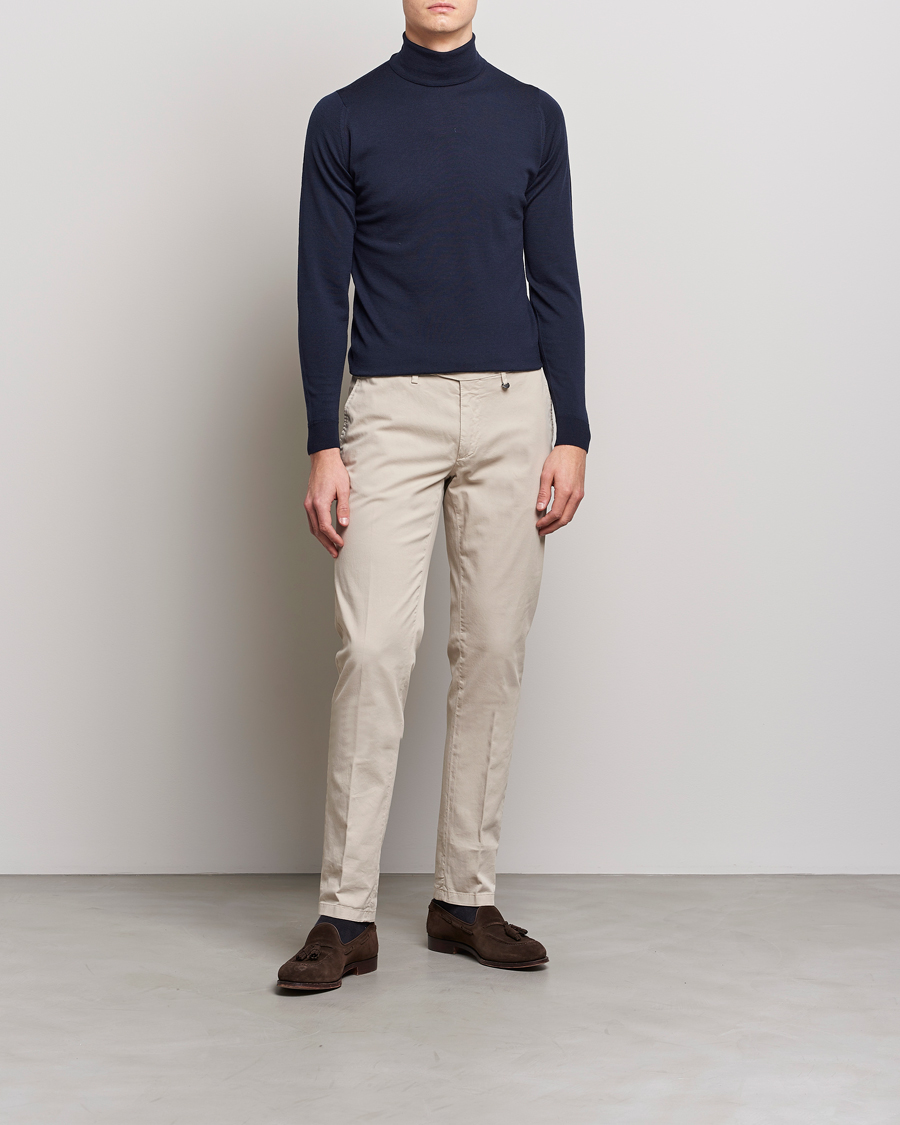 Uomini | Maglieria | John Smedley | Cherwell Extra Fine Merino Rollneck Midnight