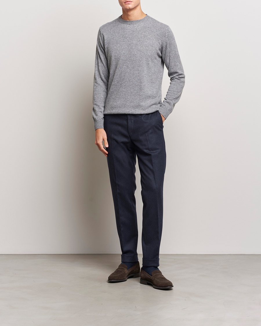 Uomini | Pantaloni | Oscar Jacobson | Denz Turn Up Flannel Trousers Navy Melange