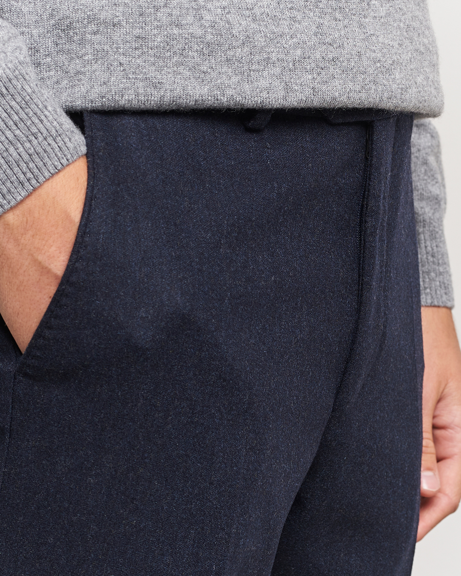 Uomini | Pantaloni | Oscar Jacobson | Denz Turn Up Flannel Trousers Navy Melange