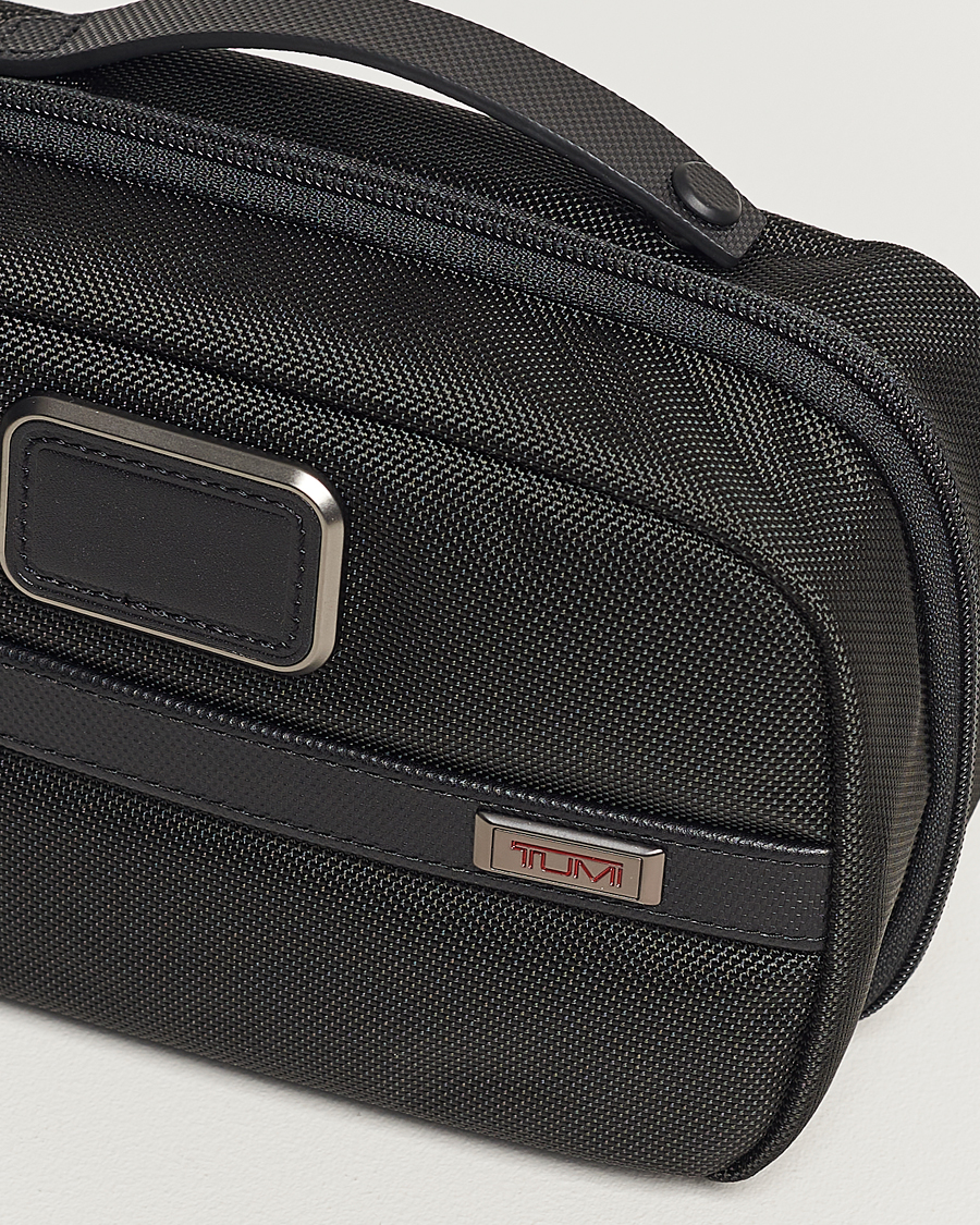 Uomini | Borse | TUMI | Alpha 3 Split Travel Kit Black