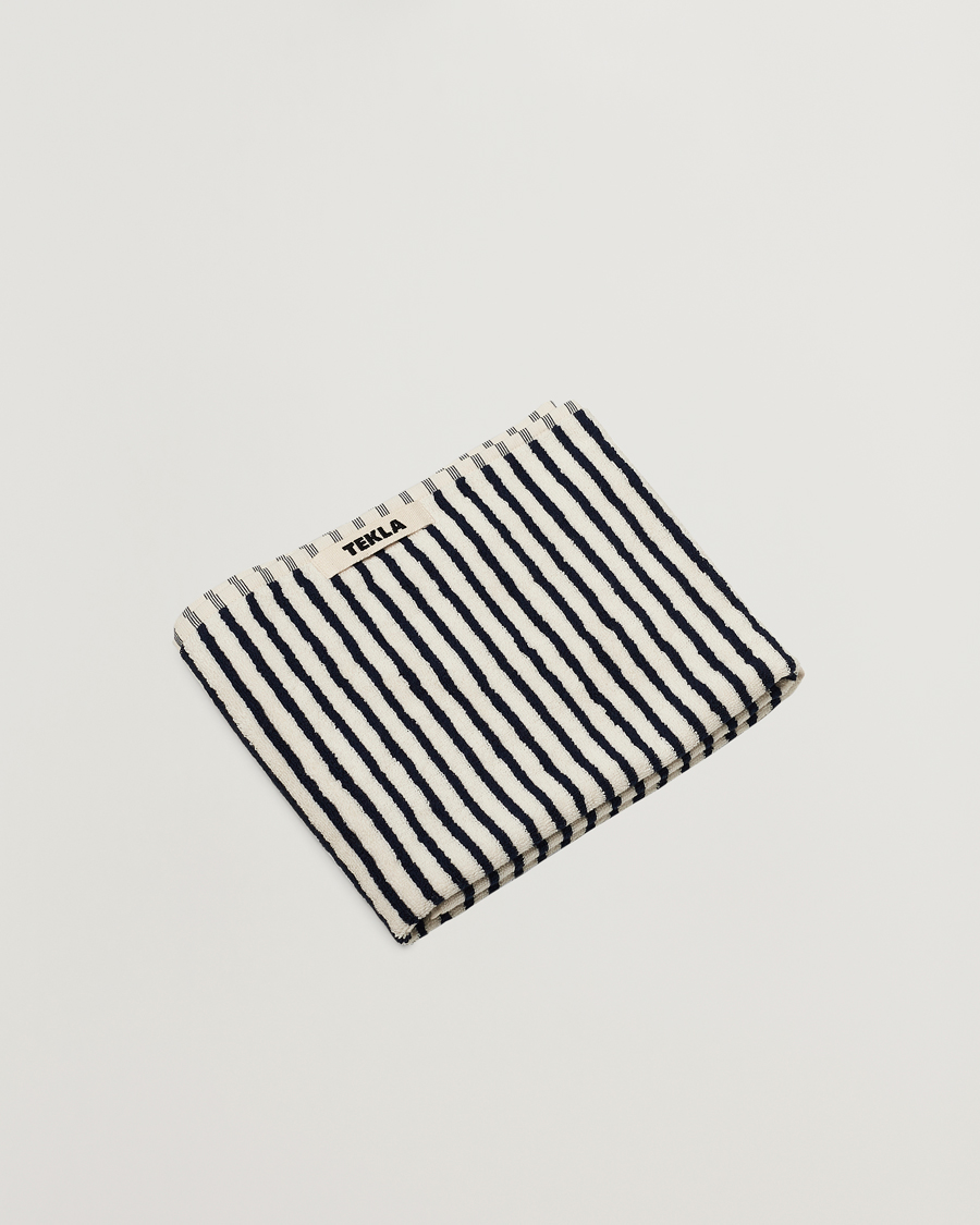 Uomini | Tessuti | Tekla | TeklaOrganic Terry Hand TowelSailor Stripes