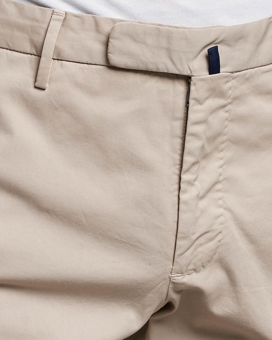 Uomini | Pantaloni | Incotex | Slim Fit Comfort Chinos Light Grey