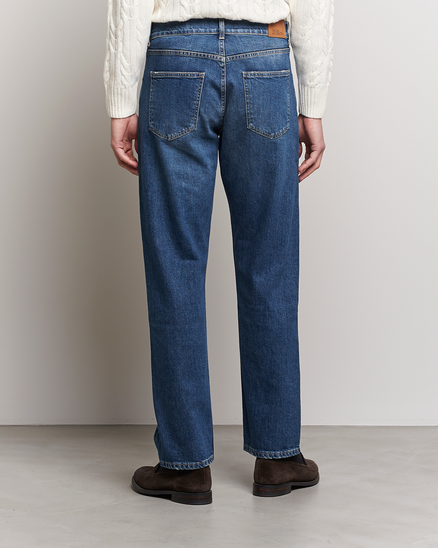 Uomini | Jeans | Oscar Jacobson | Johan Straight Fit Cotton Stretch Jeans Vintage Wash