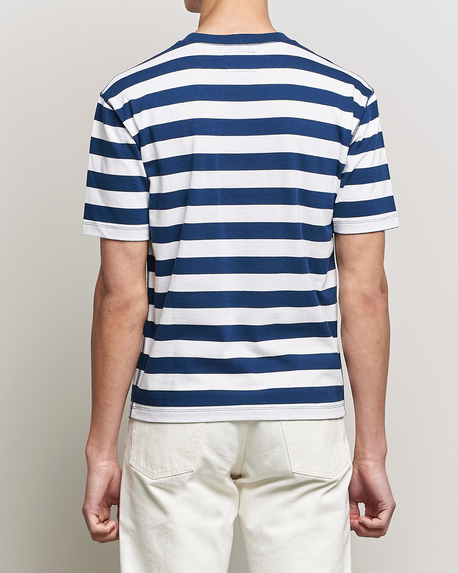 Uomini | T-shirt | Drake's | Striped Cotton Hiking Tee White/Navy