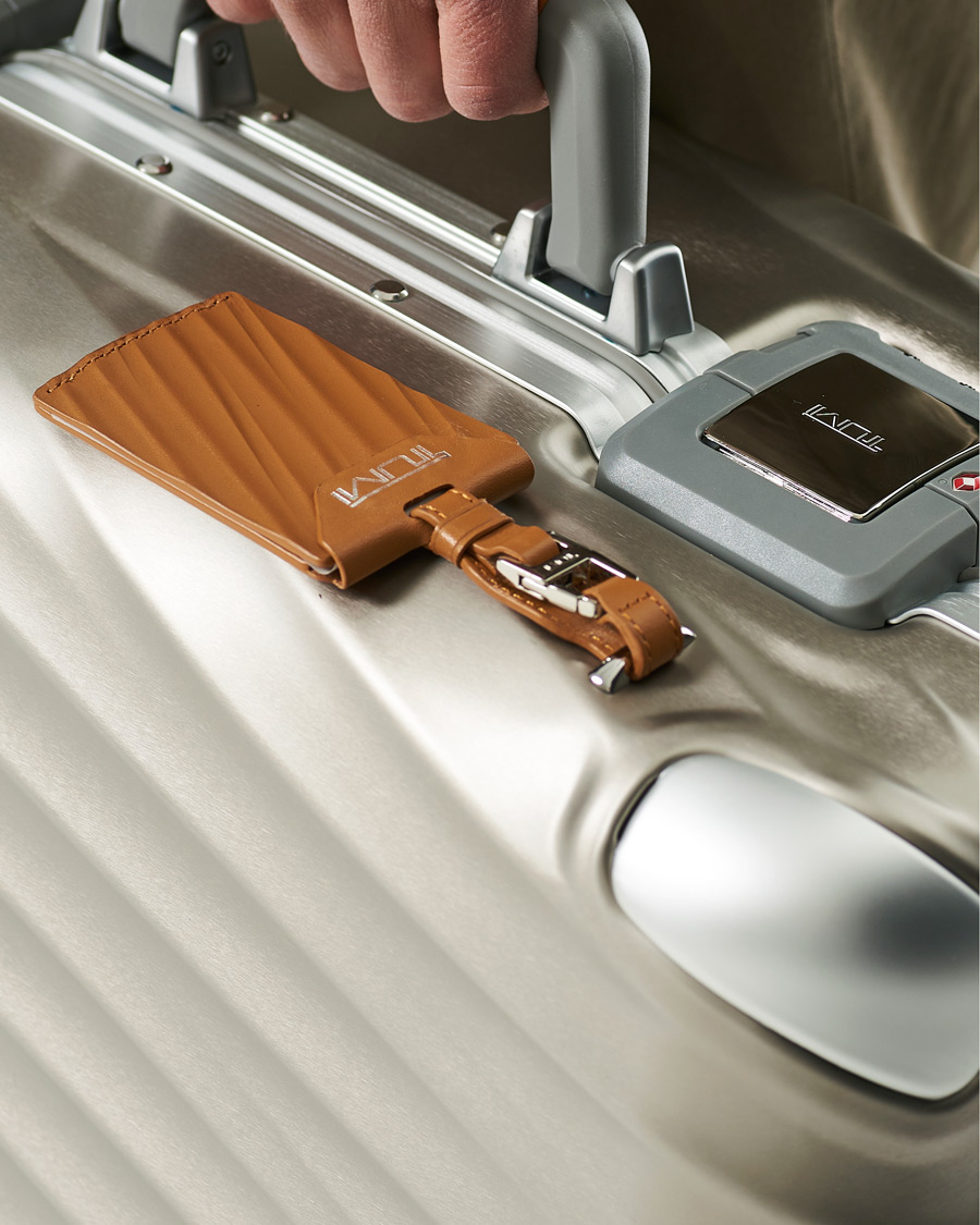 Uomini | TUMI International Carry-on TitaniumTrolley Titanium | TUMI | International Carry-on TitaniumTrolley Titanium