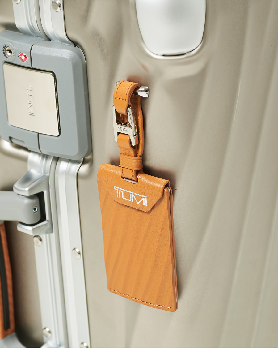 Uomini | TUMI International Carry-on TitaniumTrolley Titanium | TUMI | International Carry-on TitaniumTrolley Titanium