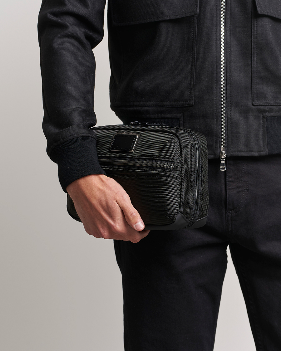 Uomini | Borse | TUMI | Alpha Bravo Response Travel Kit Black