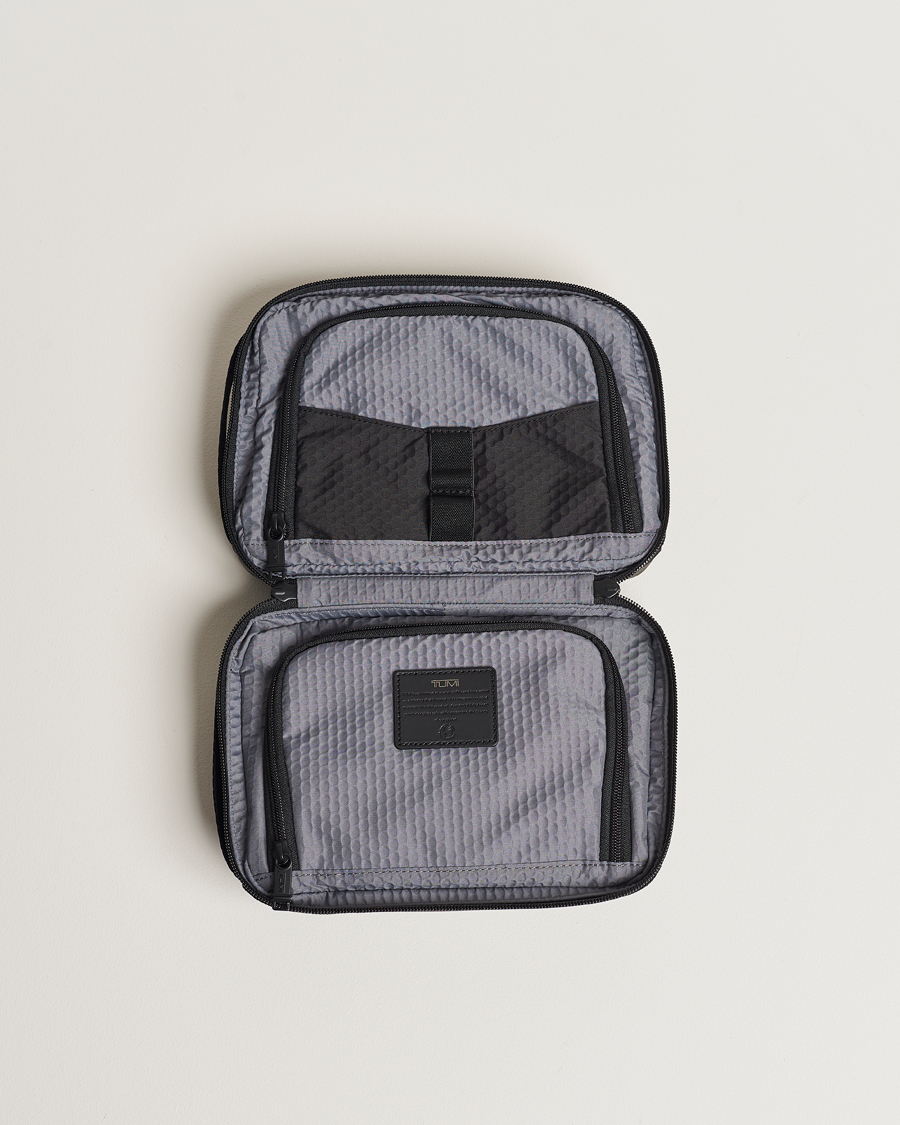 Uomini | Borse | TUMI | Alpha Bravo Response Travel Kit Black