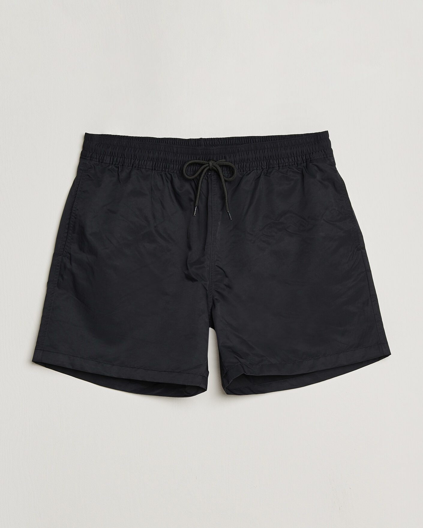 Uomini | Costumi da bagno | Colorful Standard | Classic Organic Swim Shorts Deep Black