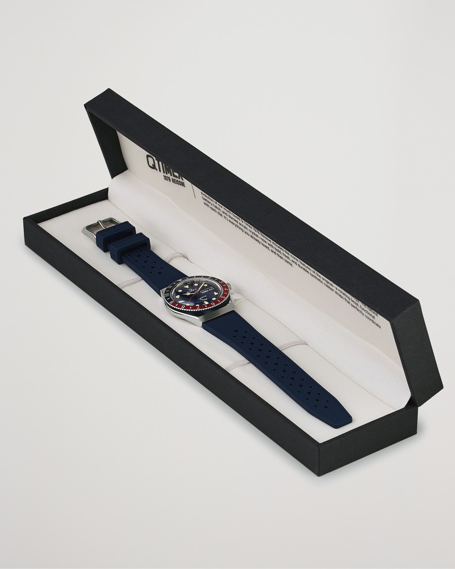 Uomini | Timex Q Diver 38mm Rubber Strap Blue/Red | Timex | Q Diver 38mm Rubber Strap Blue/Red