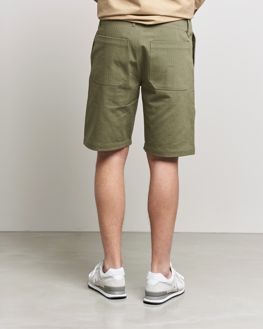 Uomini | Pantaloncini | Private White V.C. | Maker´s Cotton Herringbone Shorts Khaki