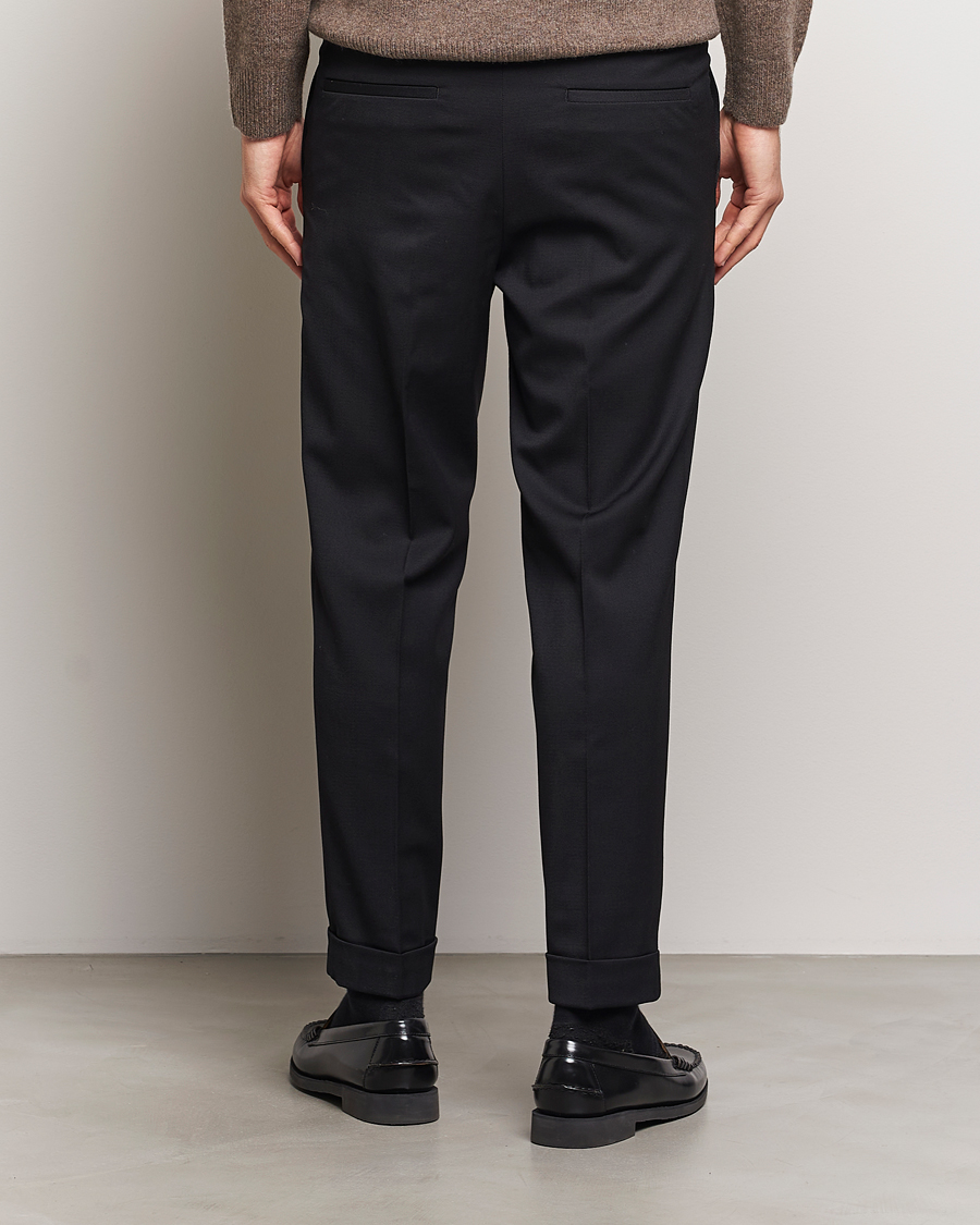 Uomini | Pantaloni | Filippa K | Terry Cropped Trousers Black