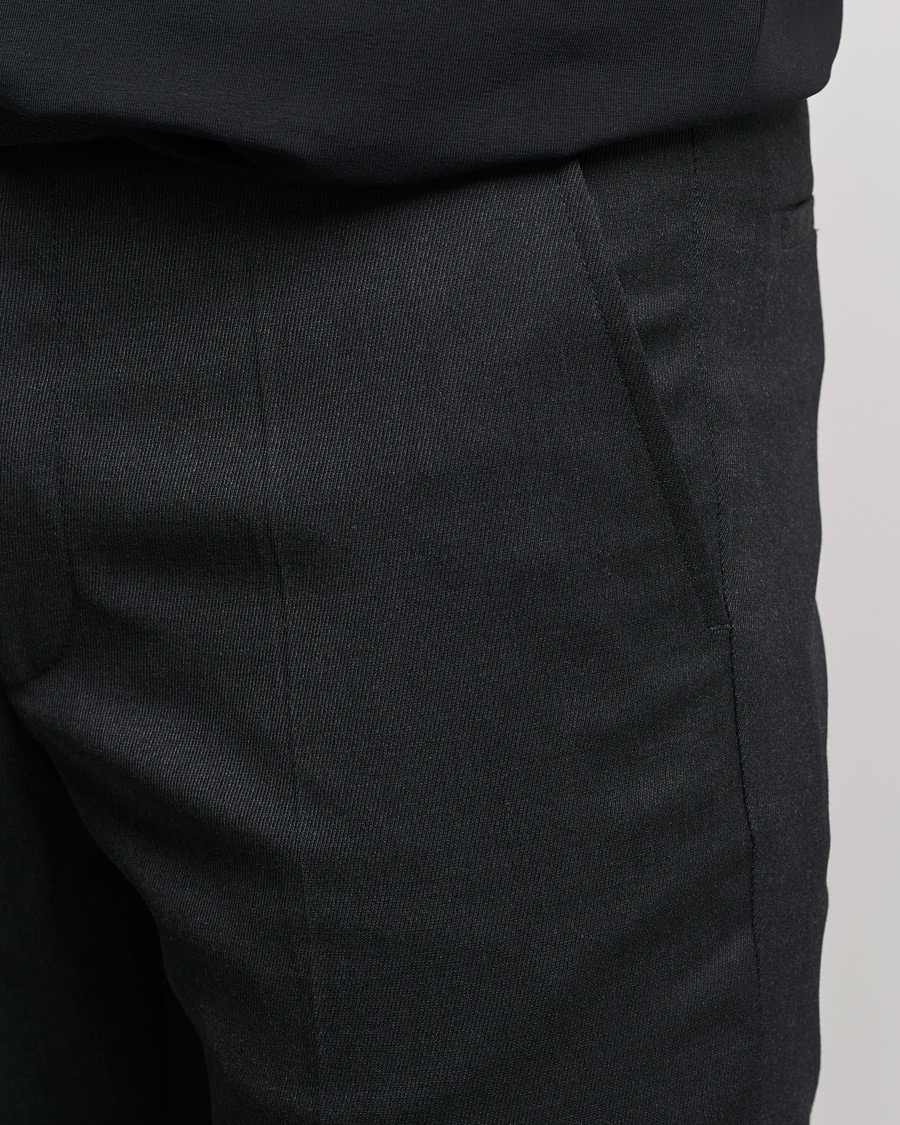 Uomini | Pantaloni | Filippa K | Terry Gabardine Cropped Turn Up Trousers Anthracite