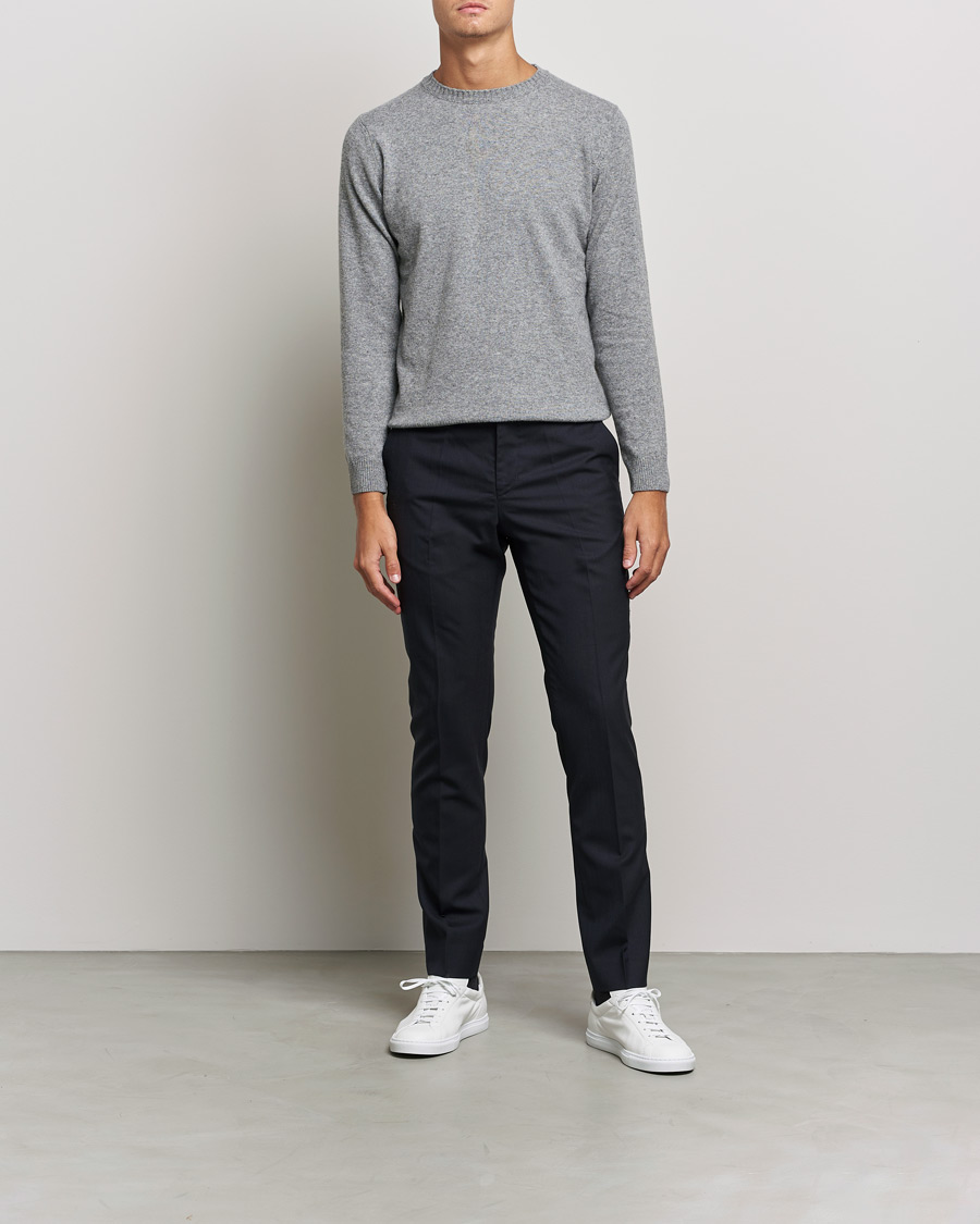 Uomini | Pantaloni | Filippa K | Liam Cool Wool Slacks Dark Navy