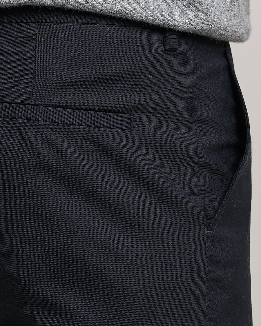 Uomini | Pantaloni | Filippa K | Liam Cool Wool Slacks Dark Navy