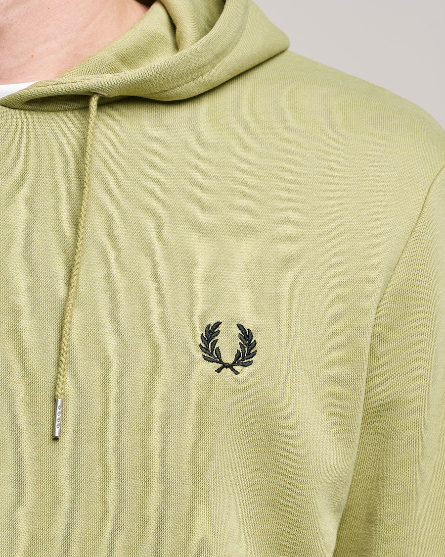 Uomini | Maglieria | Fred Perry | Tipped Hooded Sweatshirt Sage Green 