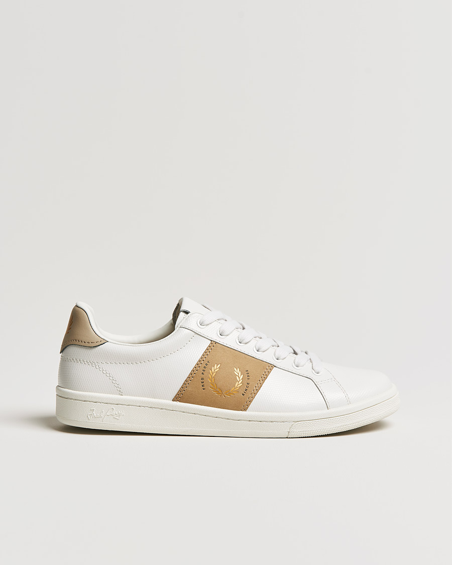 Uomini | Fred Perry B721 Pique Embossed Leather Sneaker Porcelain | Fred Perry | B721 Pique Embossed Leather Sneaker Porcelain