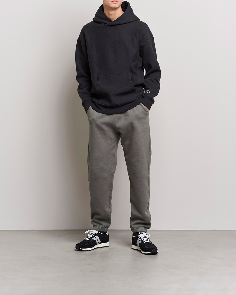 Uomini | Pantaloni | Champion | Heritage Garment Dyed Sweatpants Dark Grey