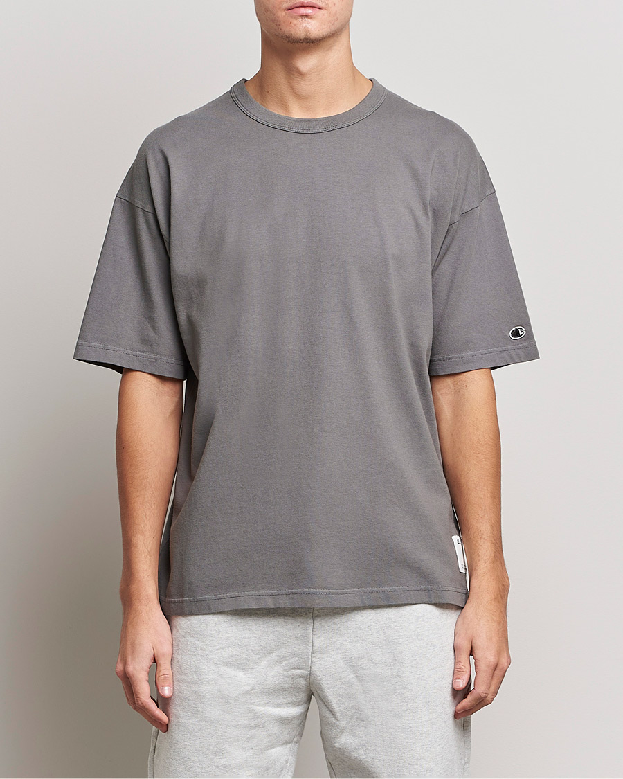 Uomini | T-shirt | Champion | Heritage Garment Dyed T-Shirt Dark Grey