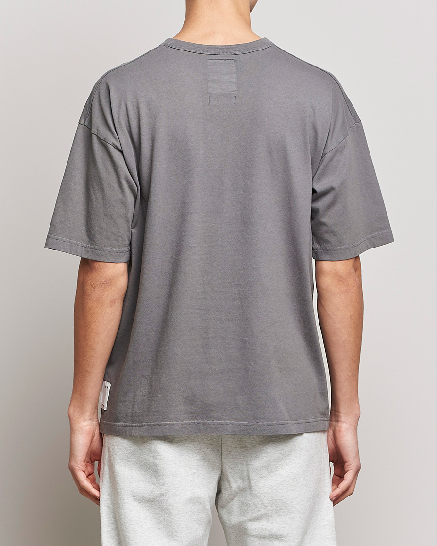 Uomini | T-shirt | Champion | Heritage Garment Dyed T-Shirt Dark Grey