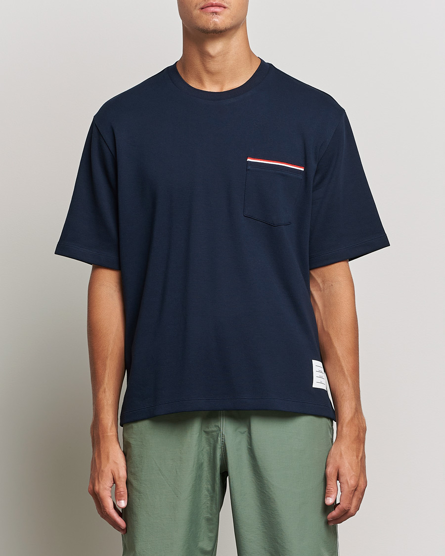 Uomini | T-shirt | Thom Browne | Oversize Pocket Stripe T-Shirt Navy