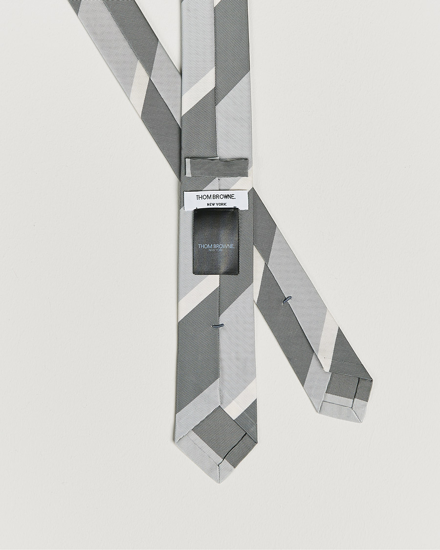Uomini | Thom Browne Wide Rep Stripe Tie Medium Grey | Thom Browne | Wide Rep Stripe Tie Medium Grey