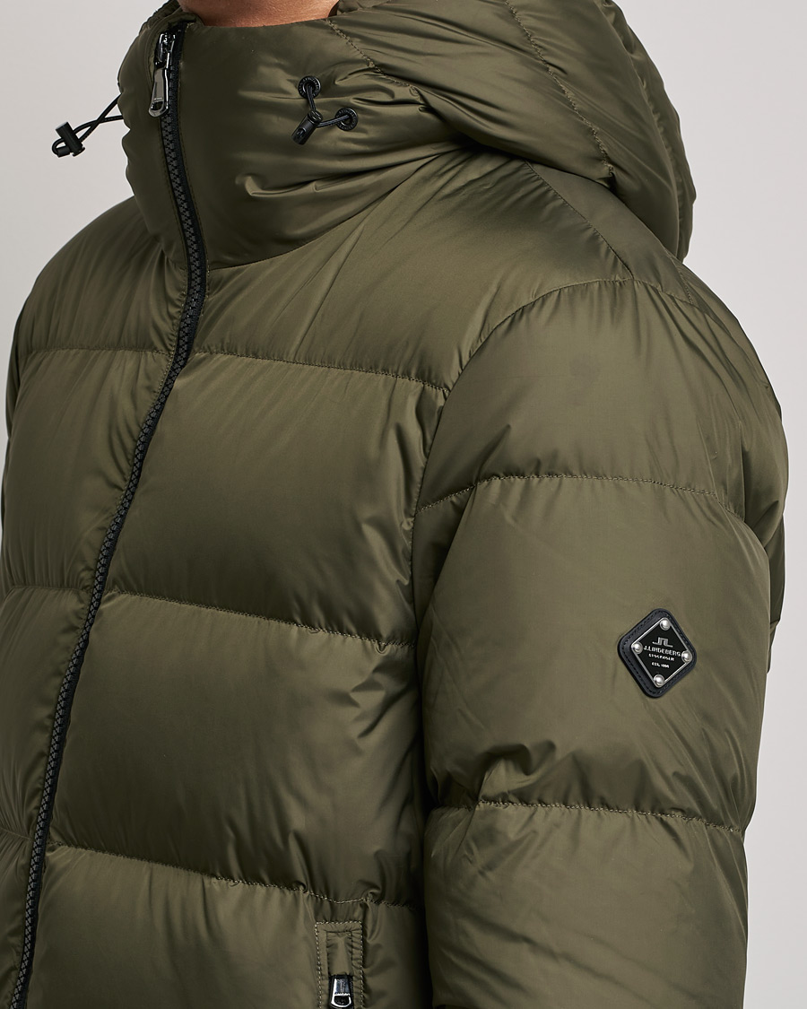 Uomini | Giacche | J.Lindeberg | Barrel Down Jacket Forest Green