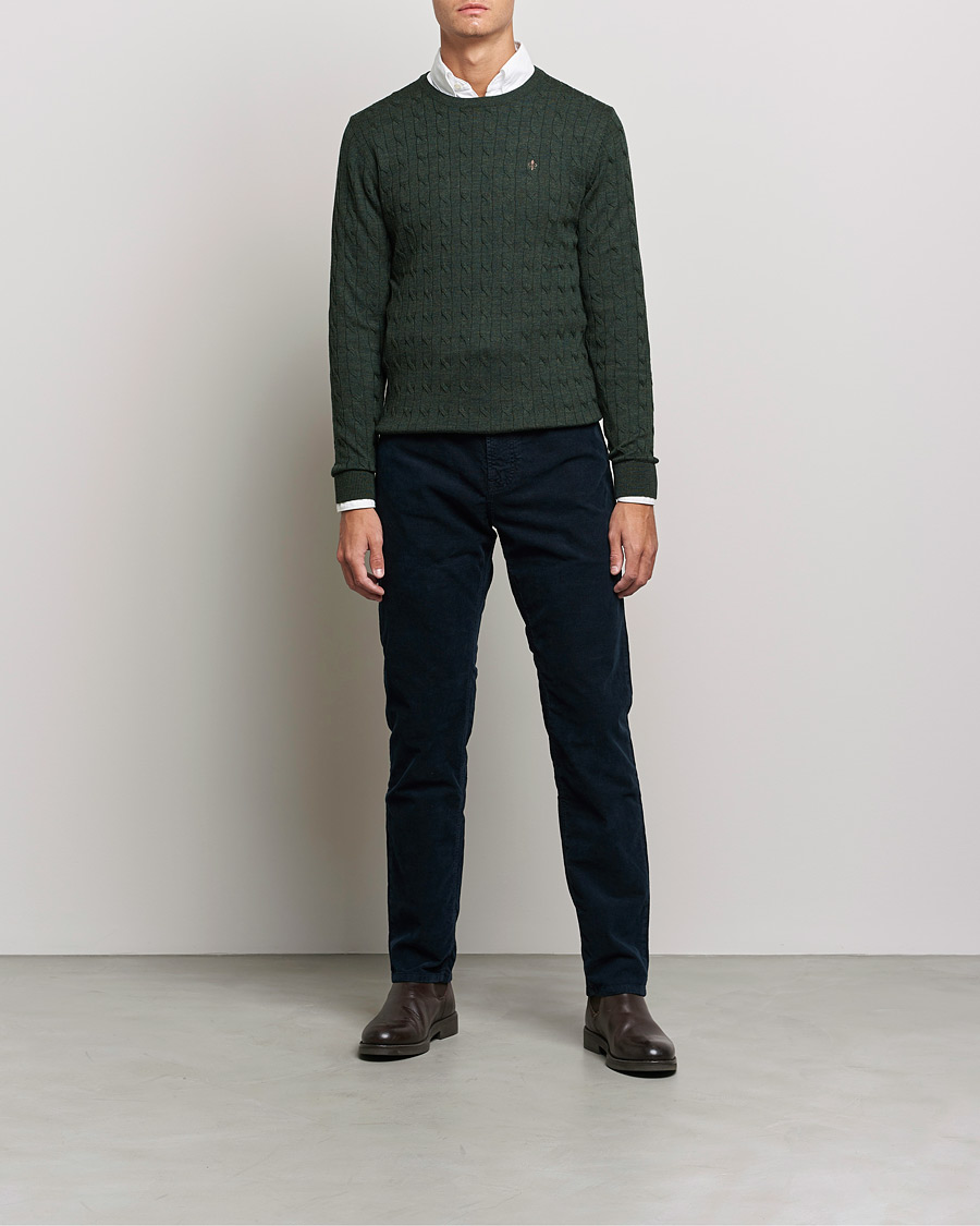 Uomini | Maglieria | Morris | Merino Cable Crew Neck Olive
