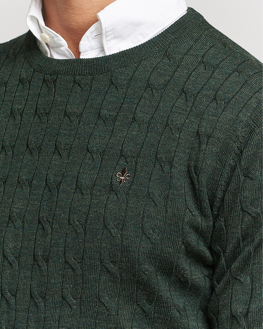 Uomini | Maglieria | Morris | Merino Cable Crew Neck Olive