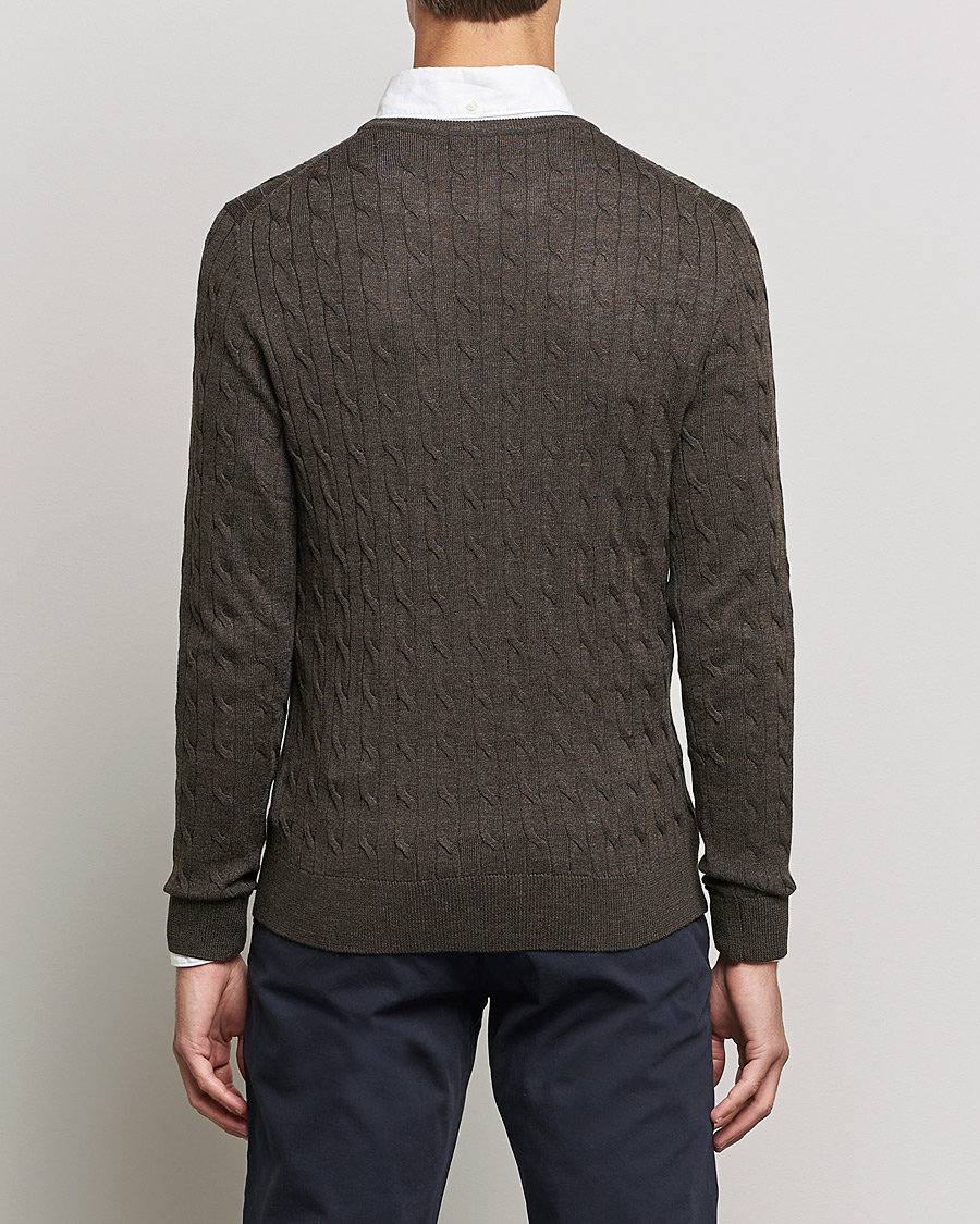 Uomini | Maglieria | Morris | Merino Cable Crew Neck Dark Brown