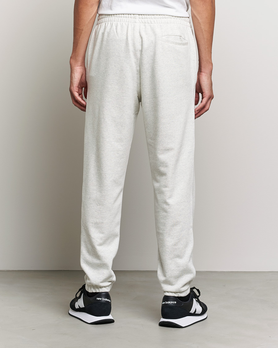 Uomini | Pantaloni | New Balance | Essentials Sweatpants Sea Salt Heather
