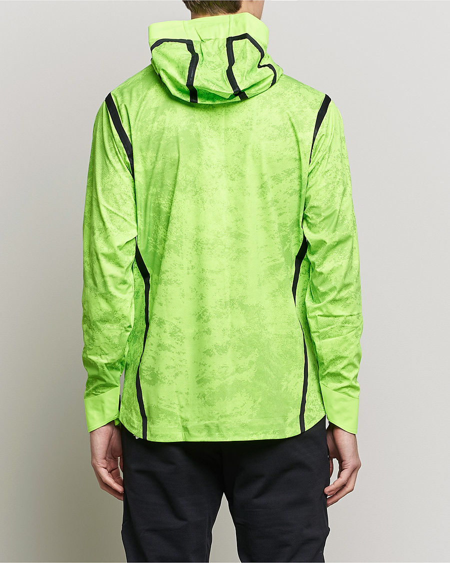 Uomini | Giacche | New Balance Running | All-Terrain Waterproof Jacket Pixel Green