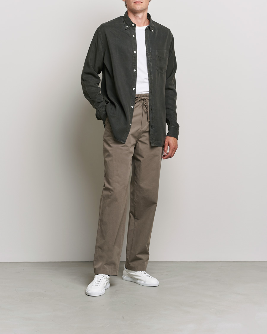 Uomini | Camicie | NN07 | Levon Tencel Shirt Dark Army